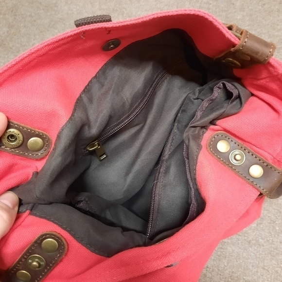 Red Shoulder Bag with Brown Accents - Picture 6 of 10